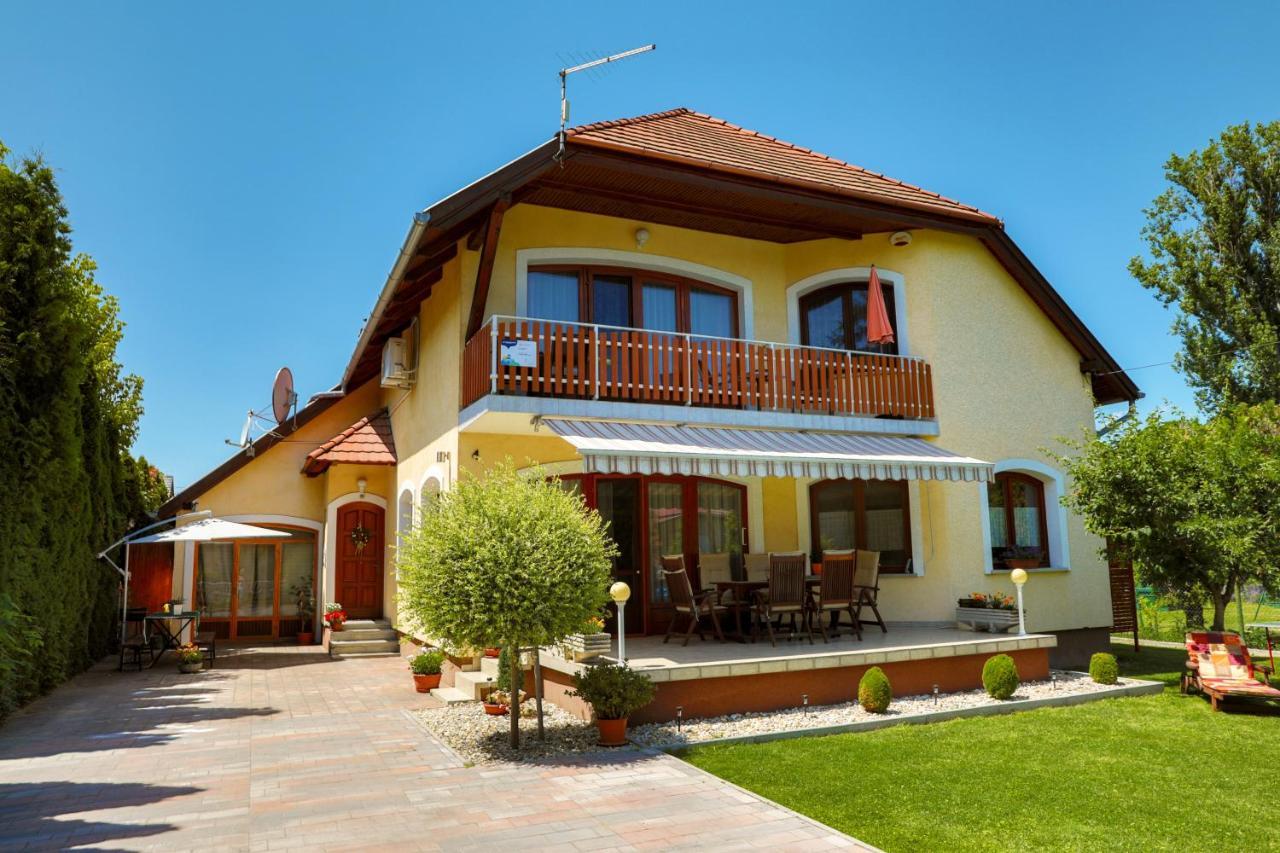 Apartman Fuzfa Balatonmariafurdo Luaran gambar