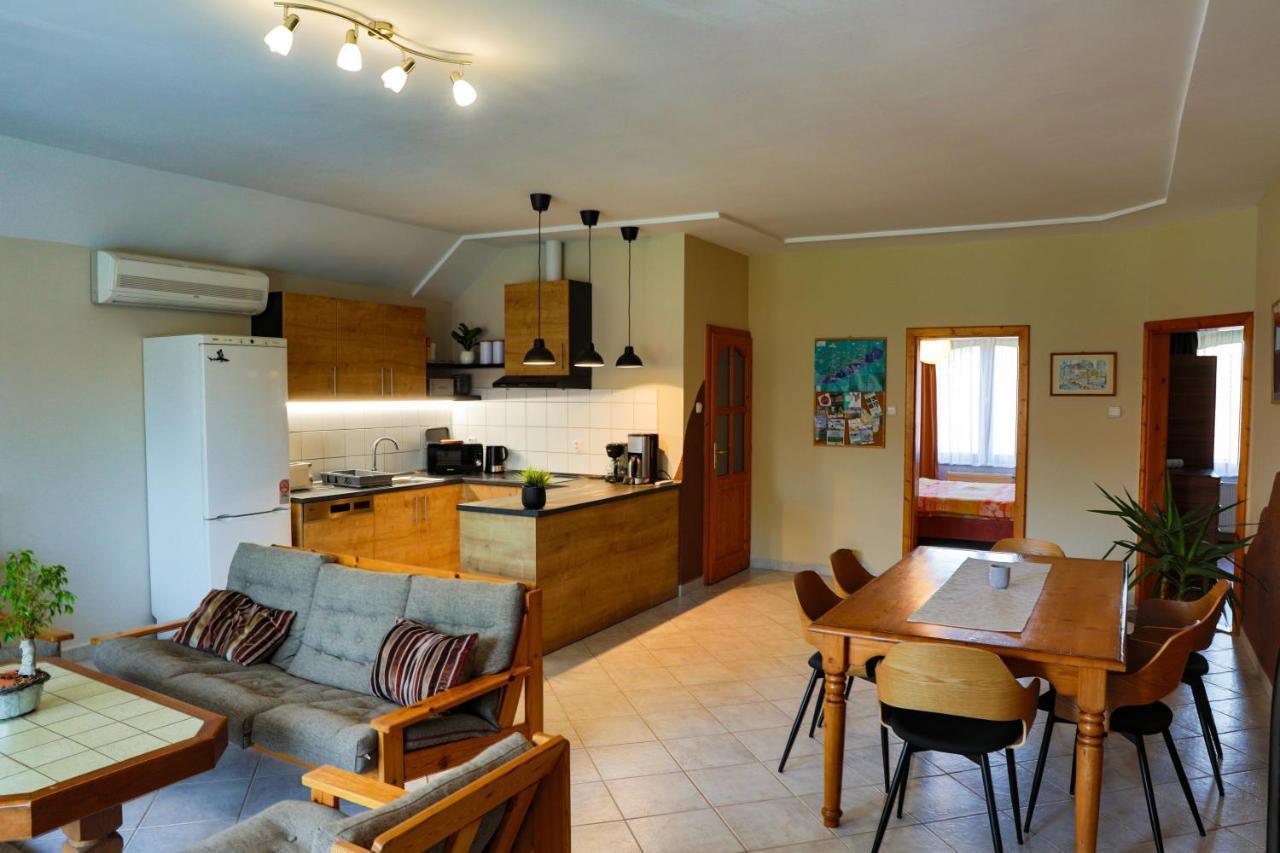 Apartman Fuzfa Balatonmariafurdo Luaran gambar